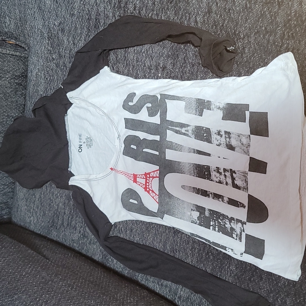 Hooded tee